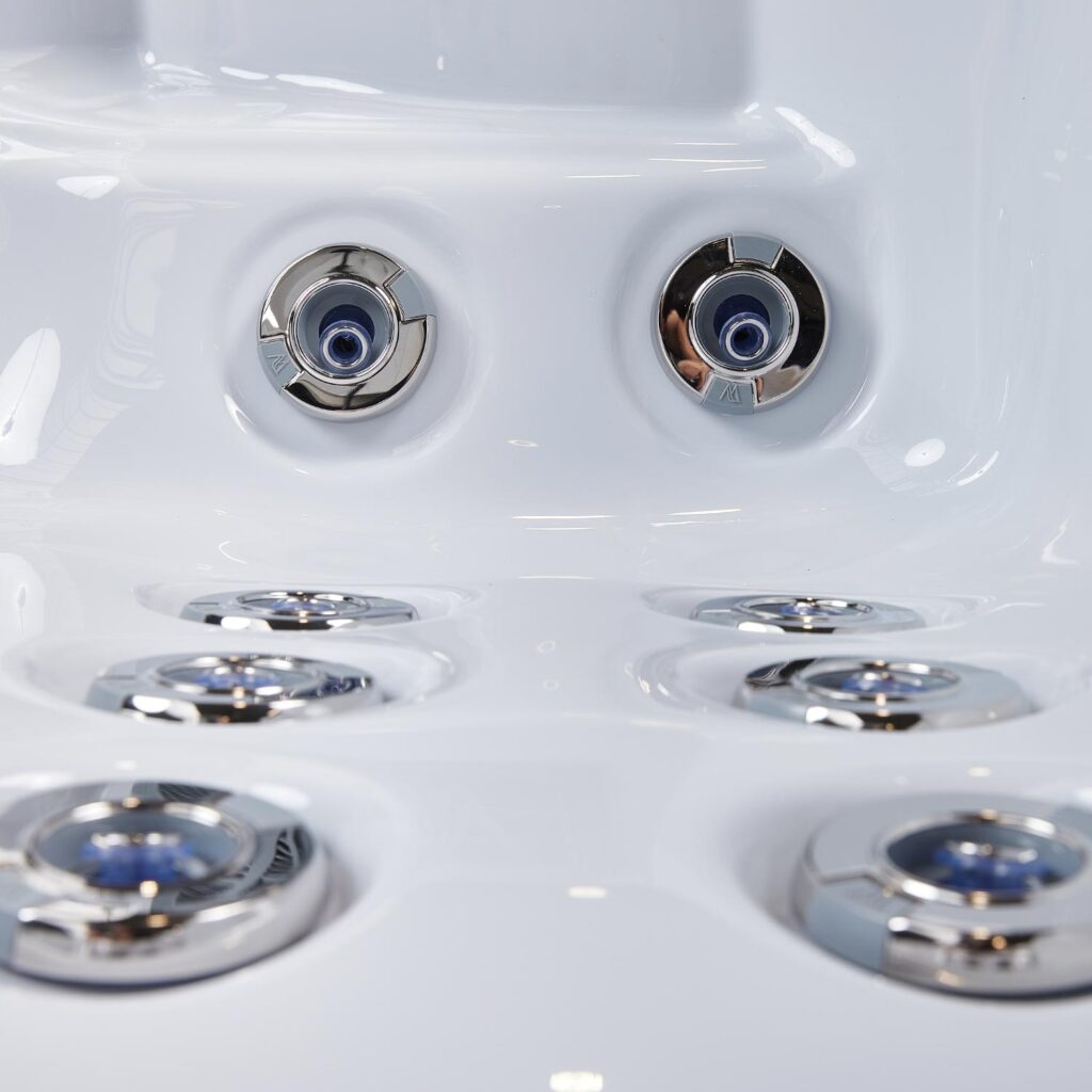 Wellis Prague jakuzzi részlet