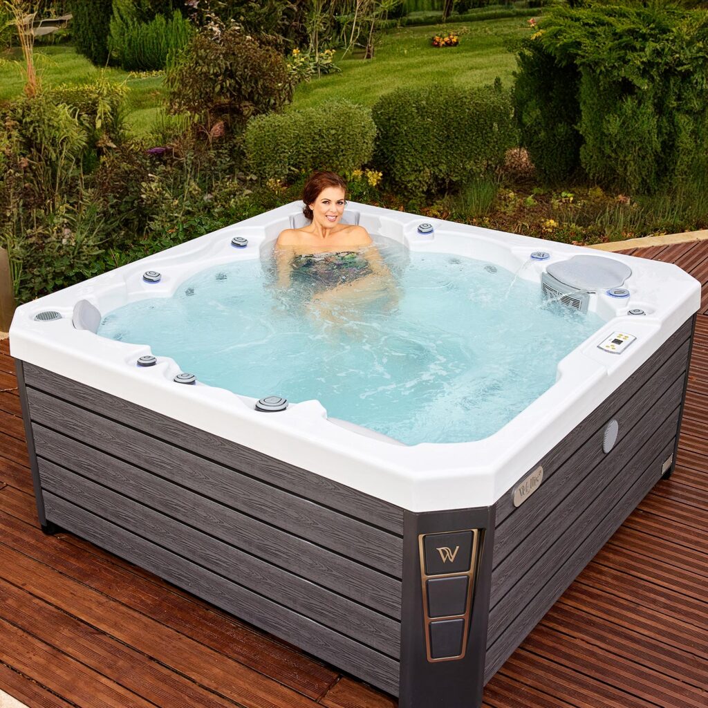 Wellis Prague jakuzzi lifestyle